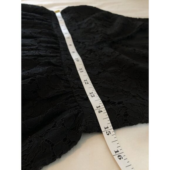 Lulus Women's Sleeveless Lace Plunge Neckline Dress M Black LBD Cocktail Party - Picture 8 of 9